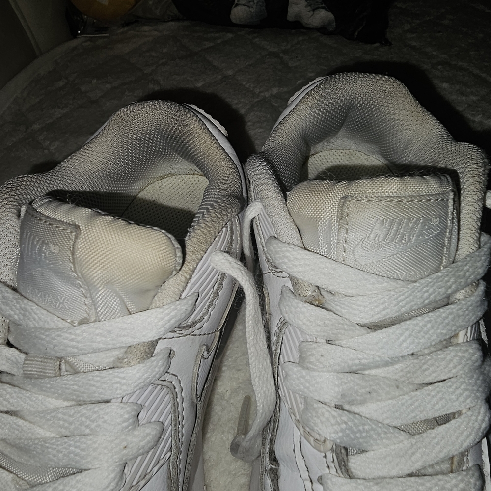 Nike Air Max 90 Kids Classic White/White Sneakers 13.5C Unisex style Kids shoes - Picture 10 of 11
